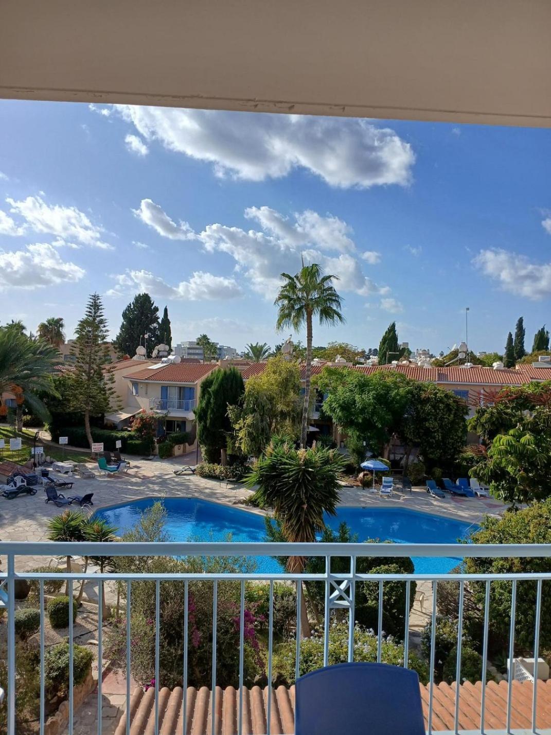 Resitour Paradise Gardens Paphos 外观 照片