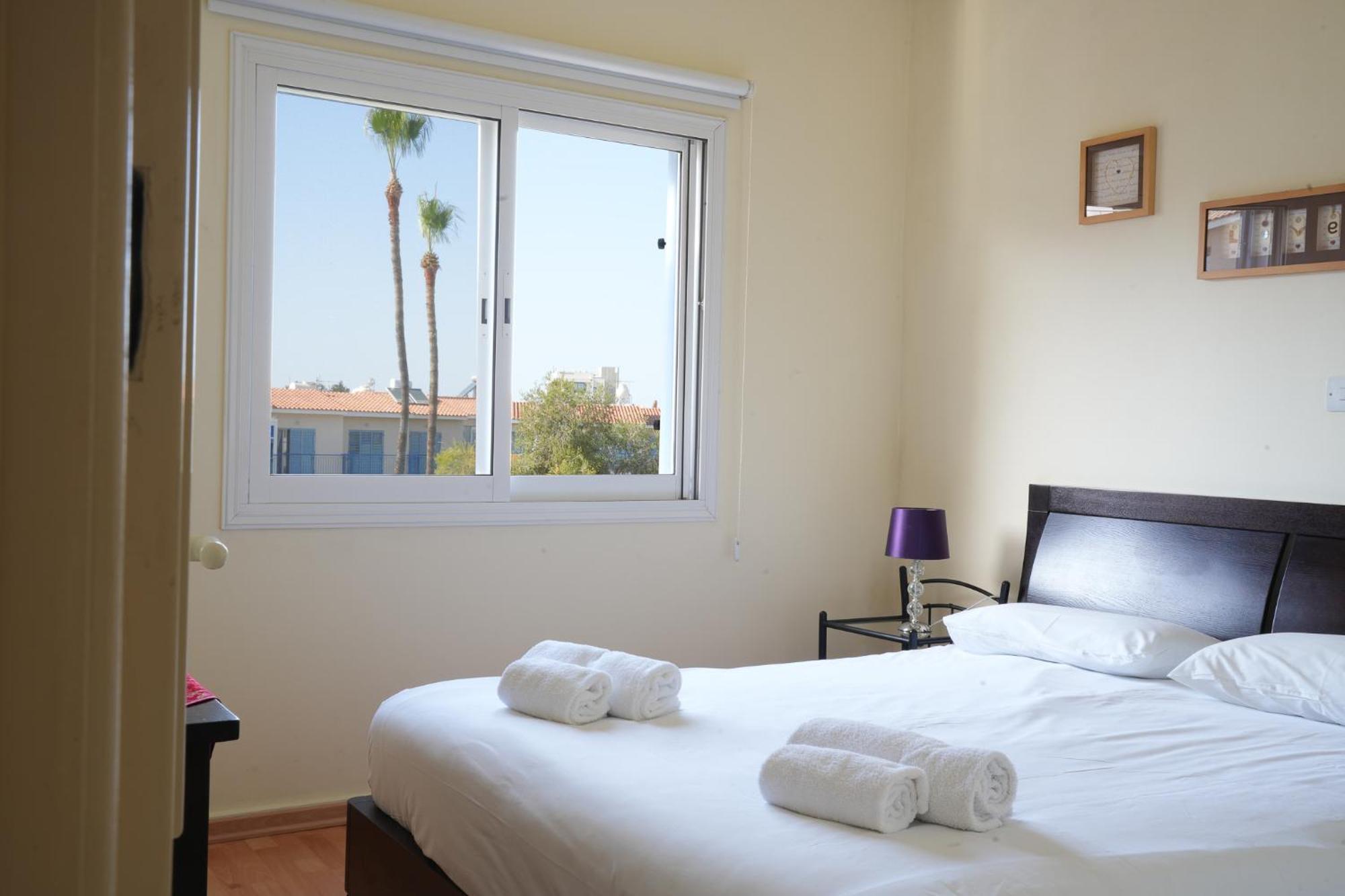 Resitour Paradise Gardens Paphos 外观 照片