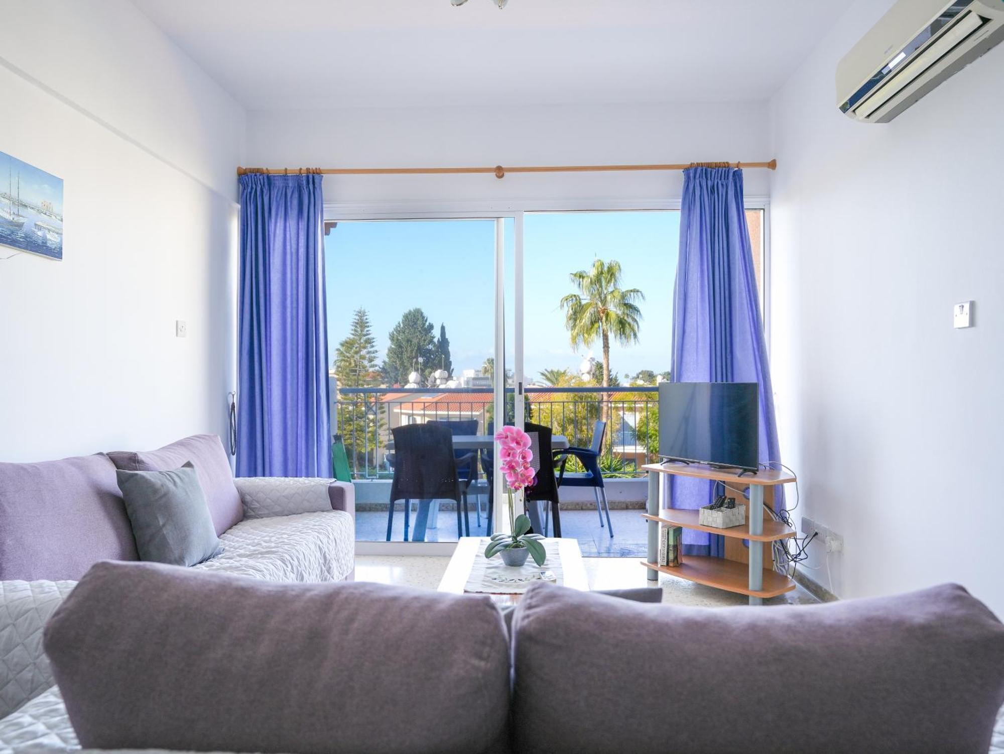 Resitour Paradise Gardens Paphos 外观 照片