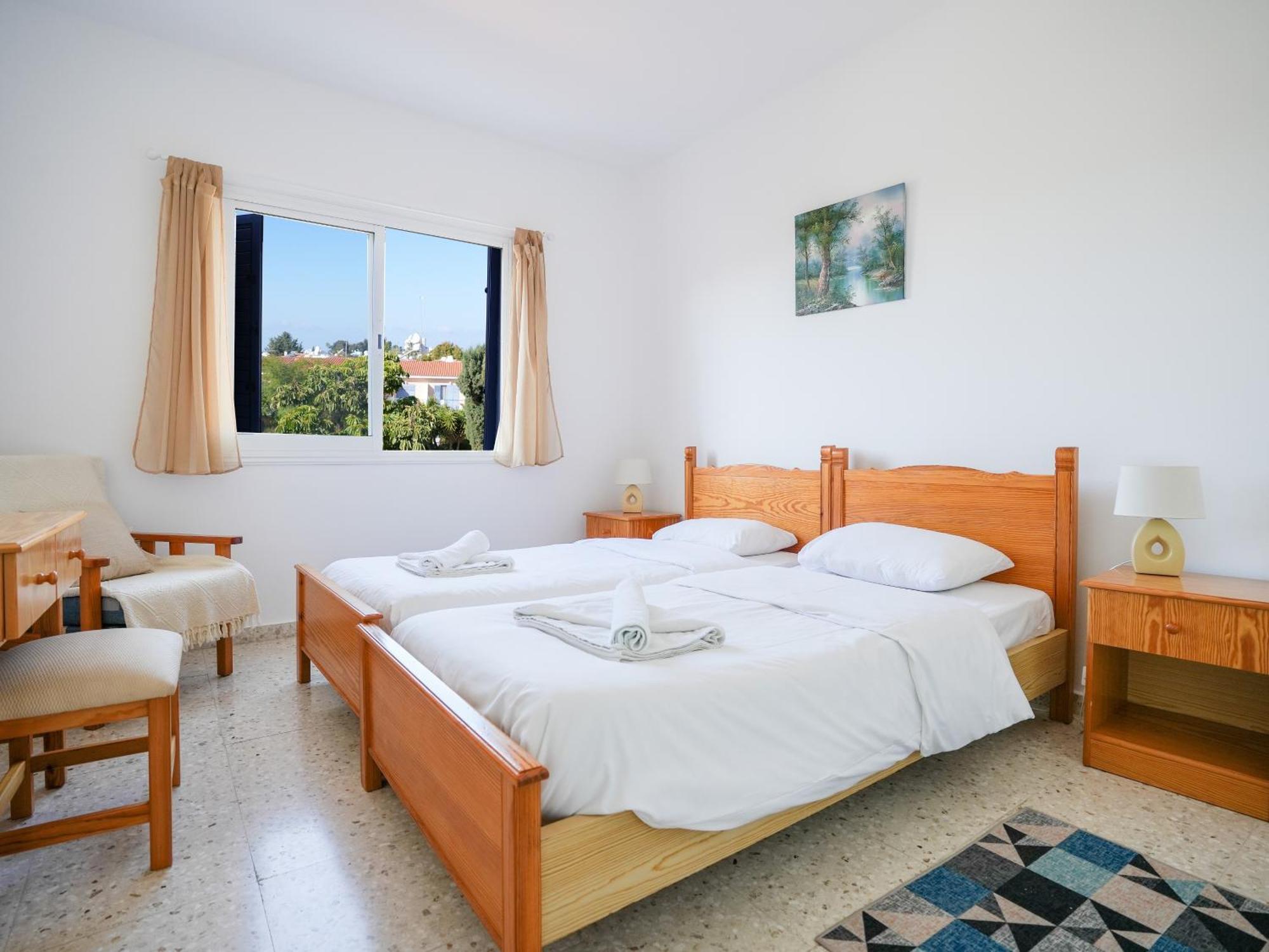 Resitour Paradise Gardens Paphos 外观 照片